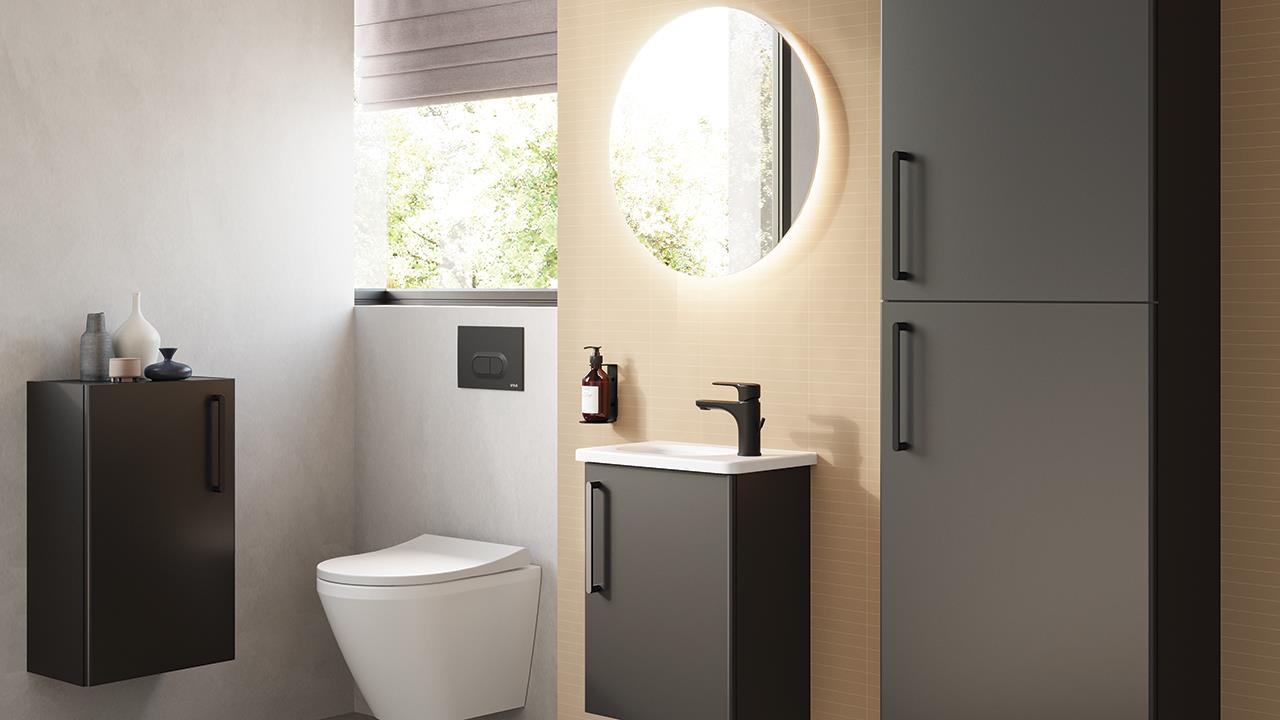 Maximise space on smaller bathroom projects image